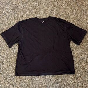 Old Navy Cropped T-shirt